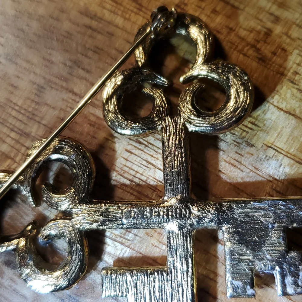 Vintage 80's R. Sirbin Double Rhinestone Key Rhinestone Pin - Picture 3 of 4